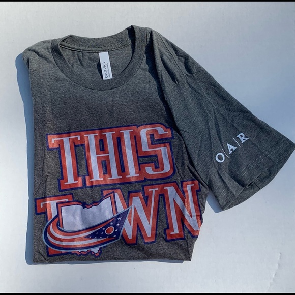O.A.R.Band graphic tshirt with Columbus Blue Jackets’This Town’ logo - Picture 5 of 5